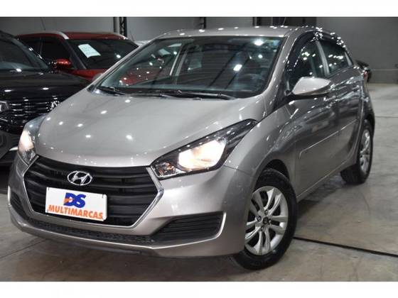 HYUNDAI HB20 1.6 COMFORT PLUS 16V FLEX 4P MANUAL HYUNDAI HB20 1.6 COMFORT PLUS 16V FLEX 4P MANUAL